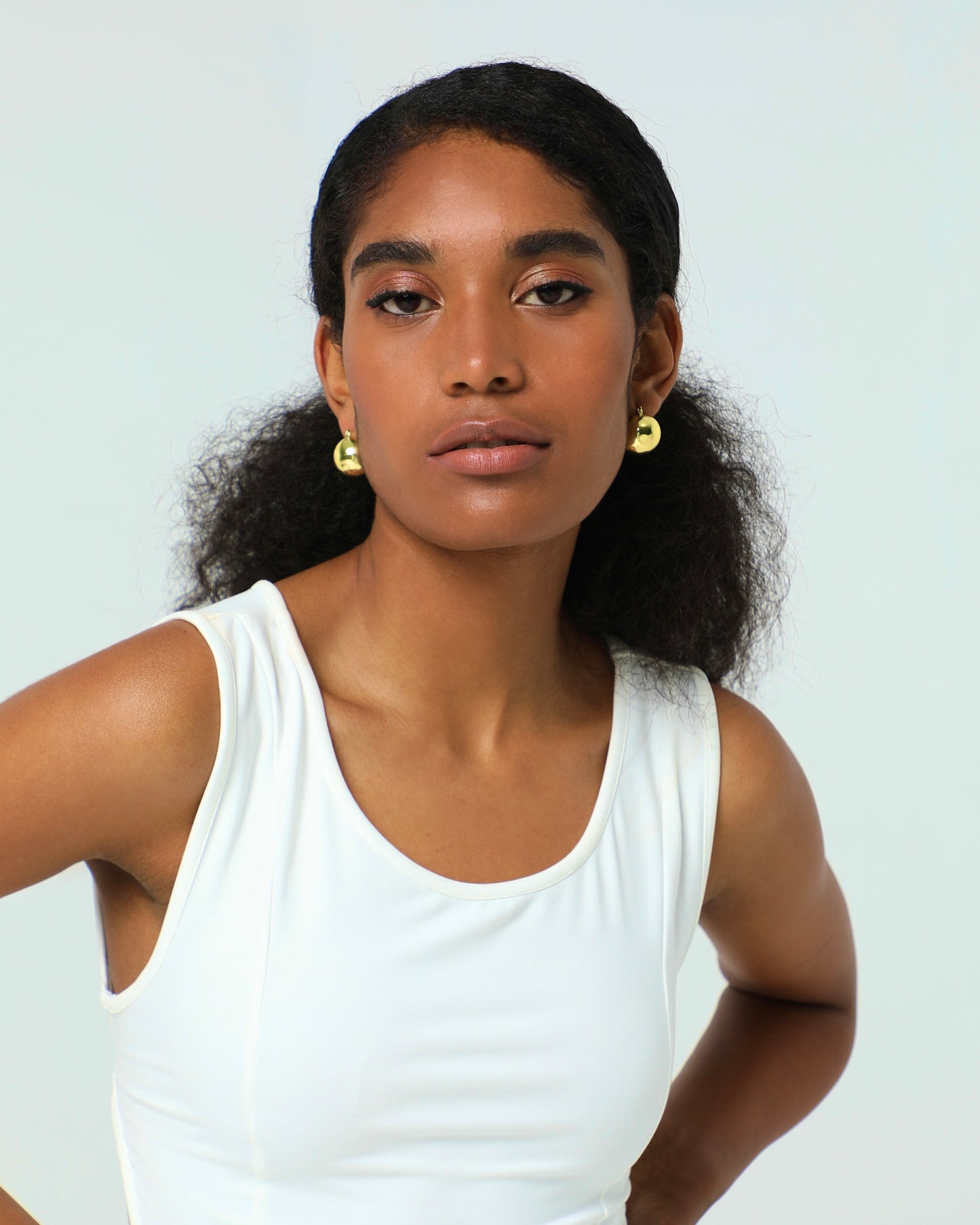 Pluto Hoops