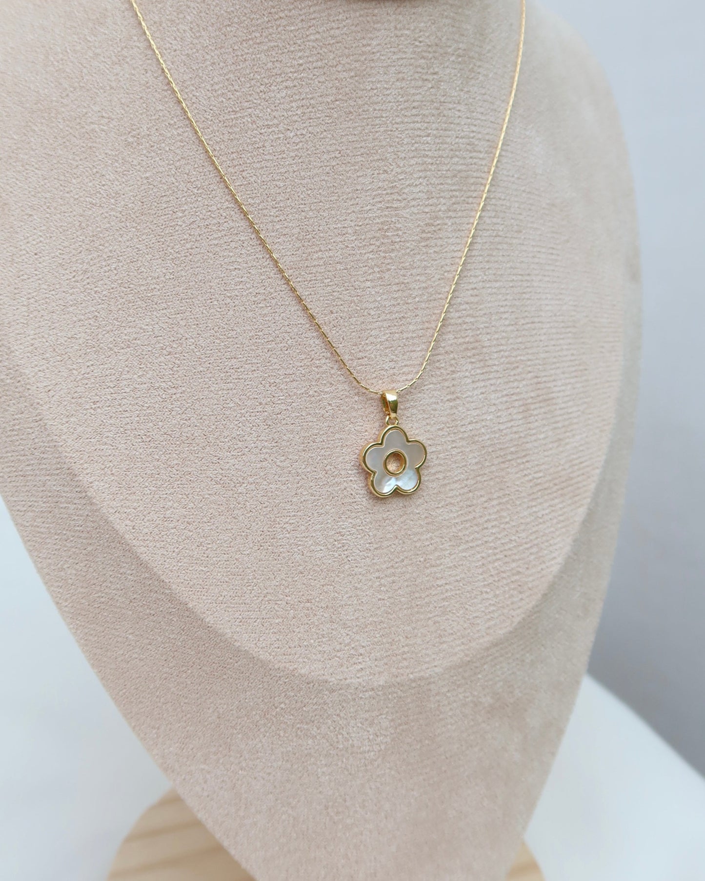 Flower Power Necklace