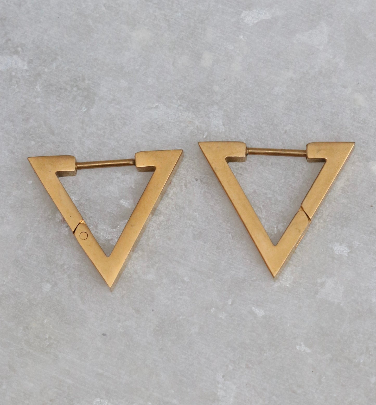 Triangle Hoops