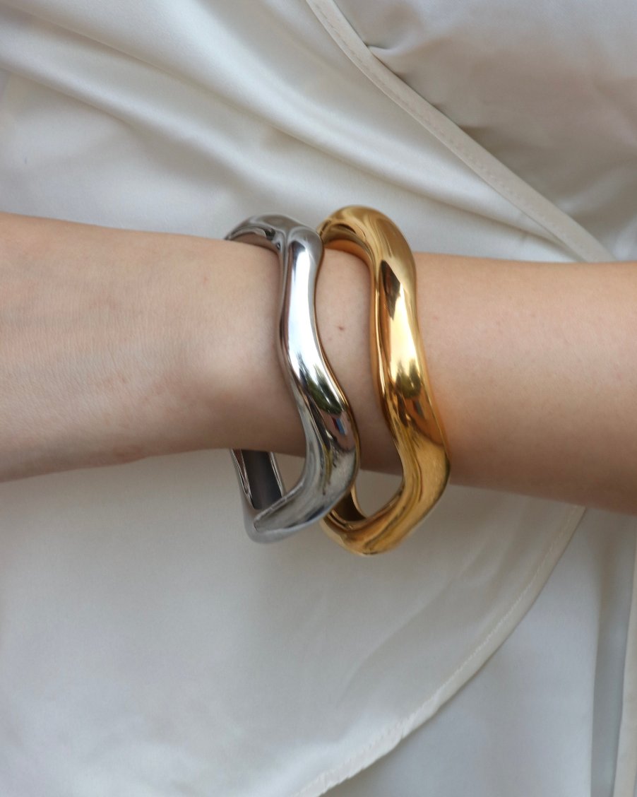Sculpted Wave Bangle