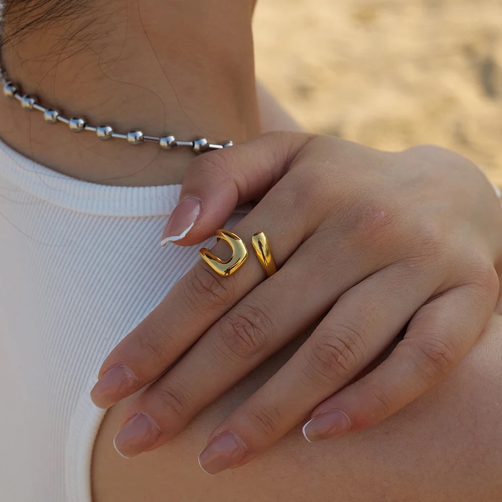 Natalia Ring