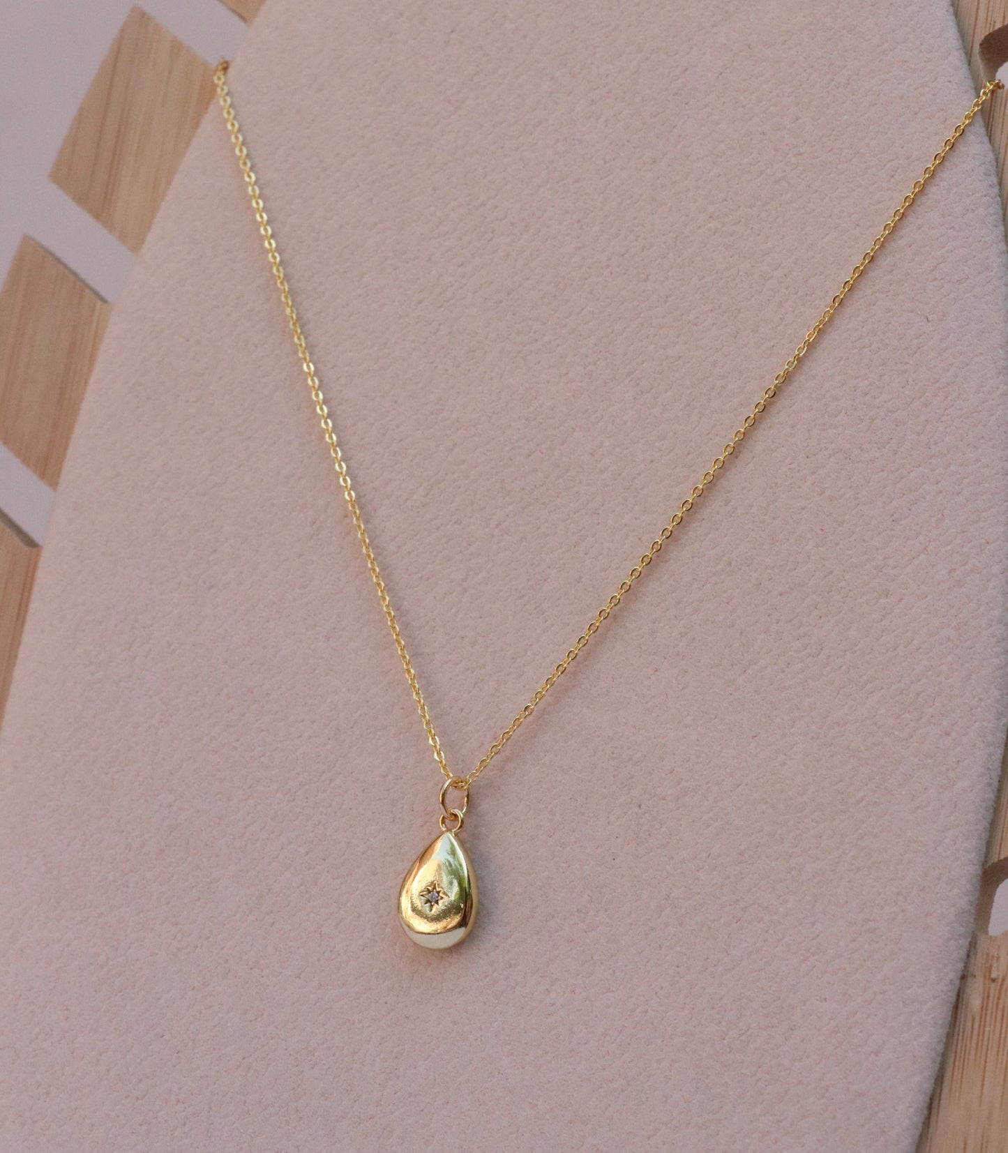 Droplet Necklace
