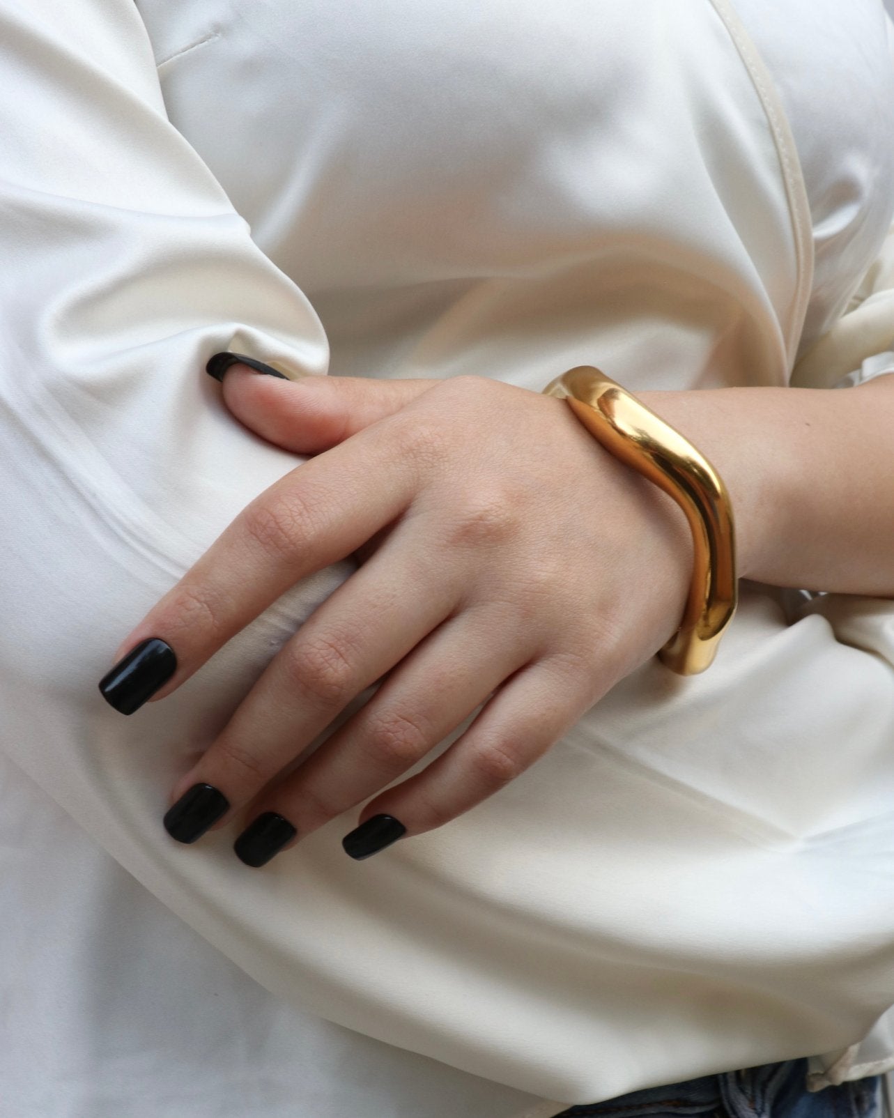 Sculpted Wave Bangle