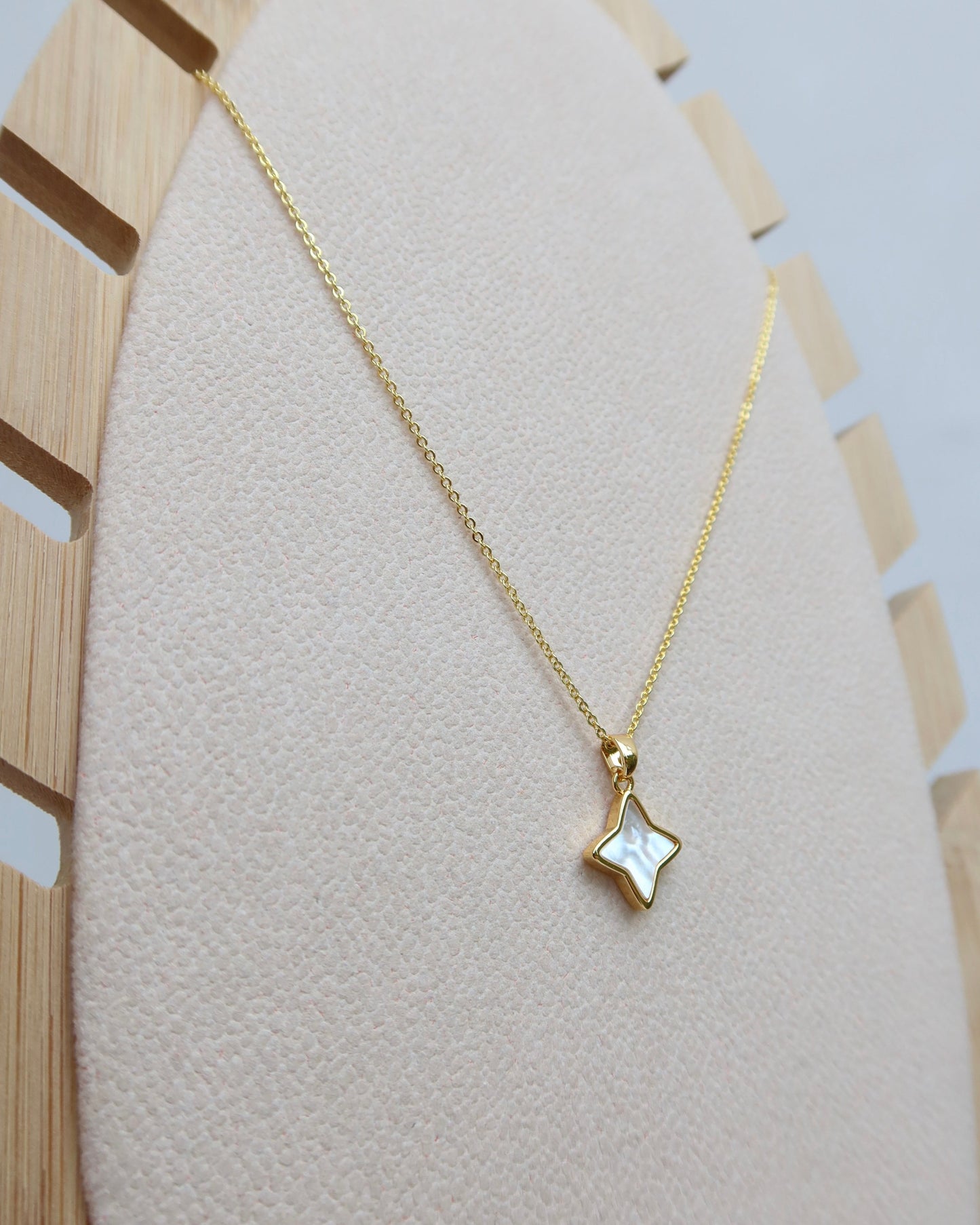 Star Shell Necklace