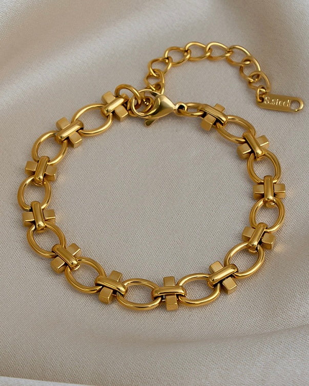 Orbit Link Bracelet
