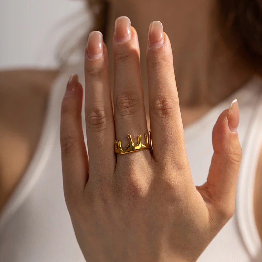 Dripping Crown Ring