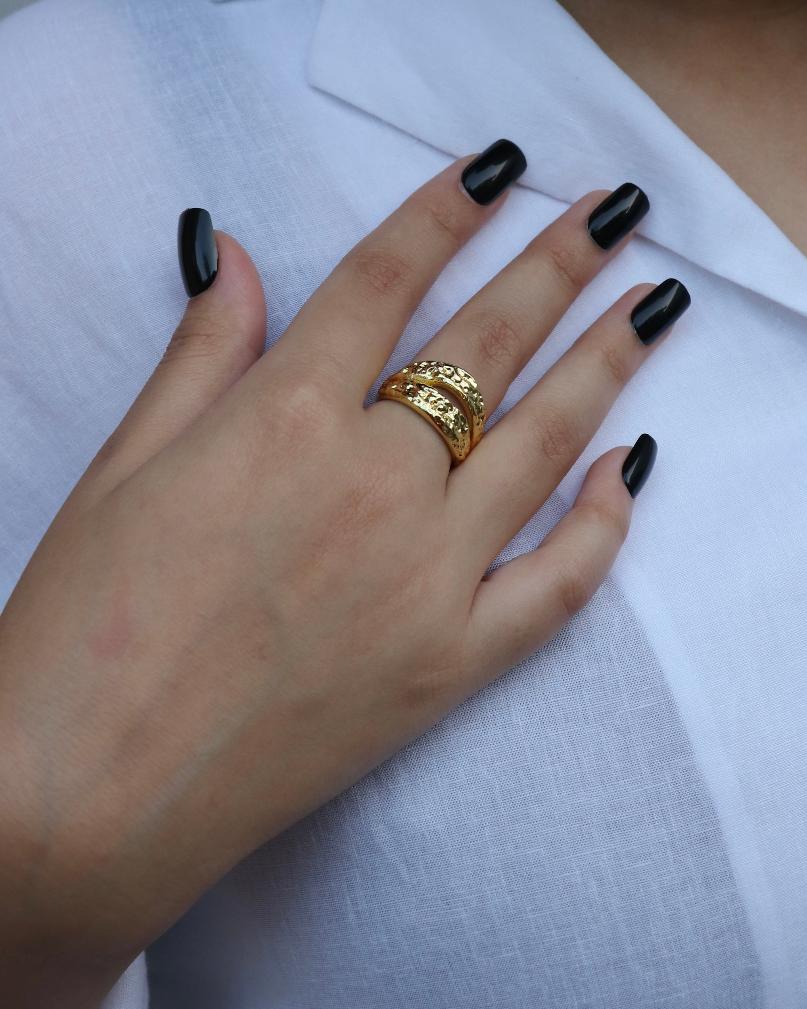 Faye Ring