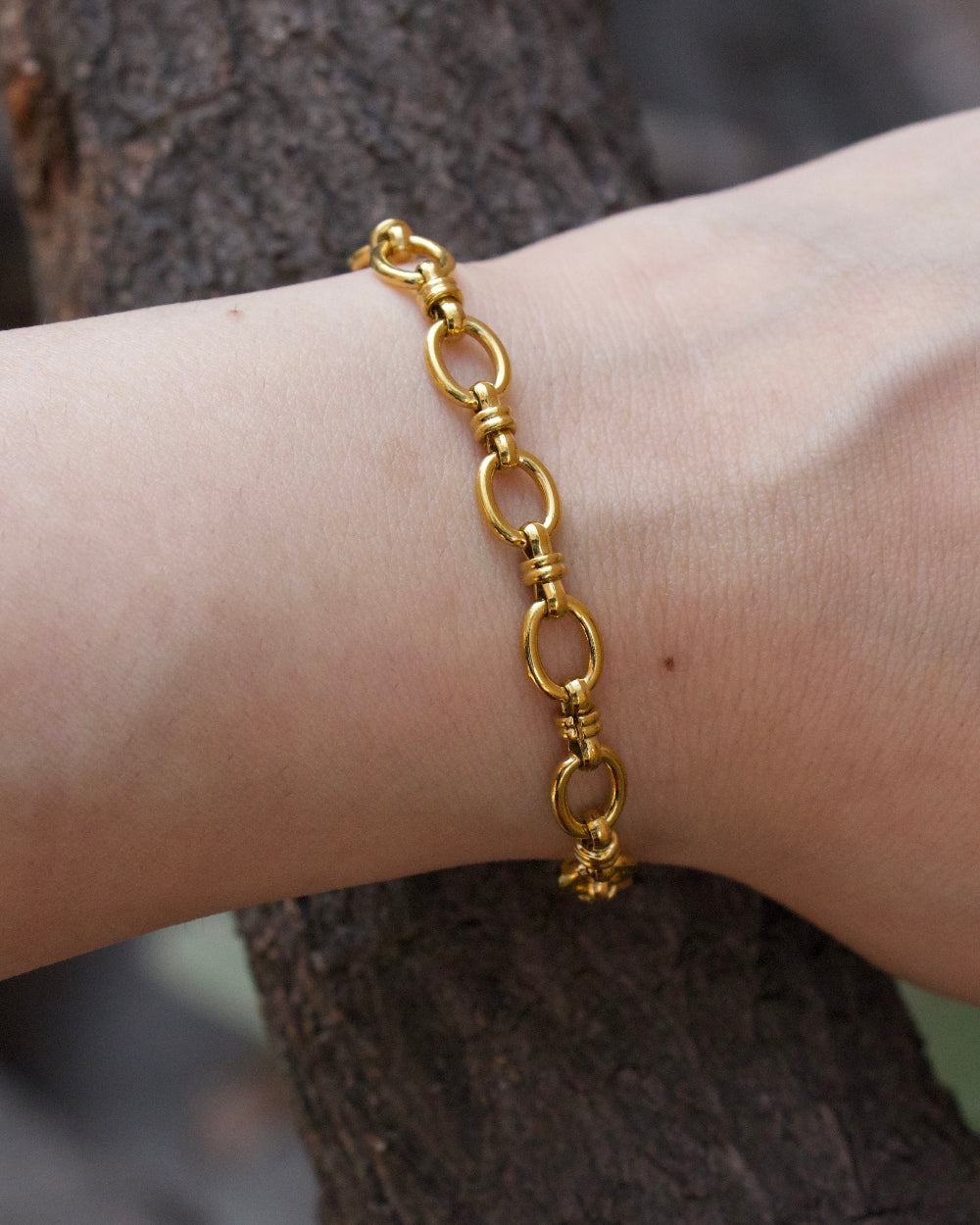 Luna Loop Bracelet