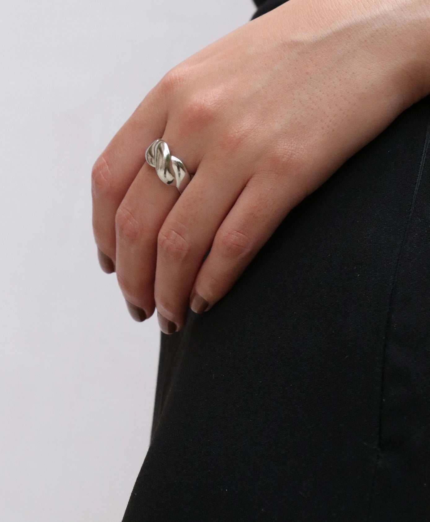 Twist Ring