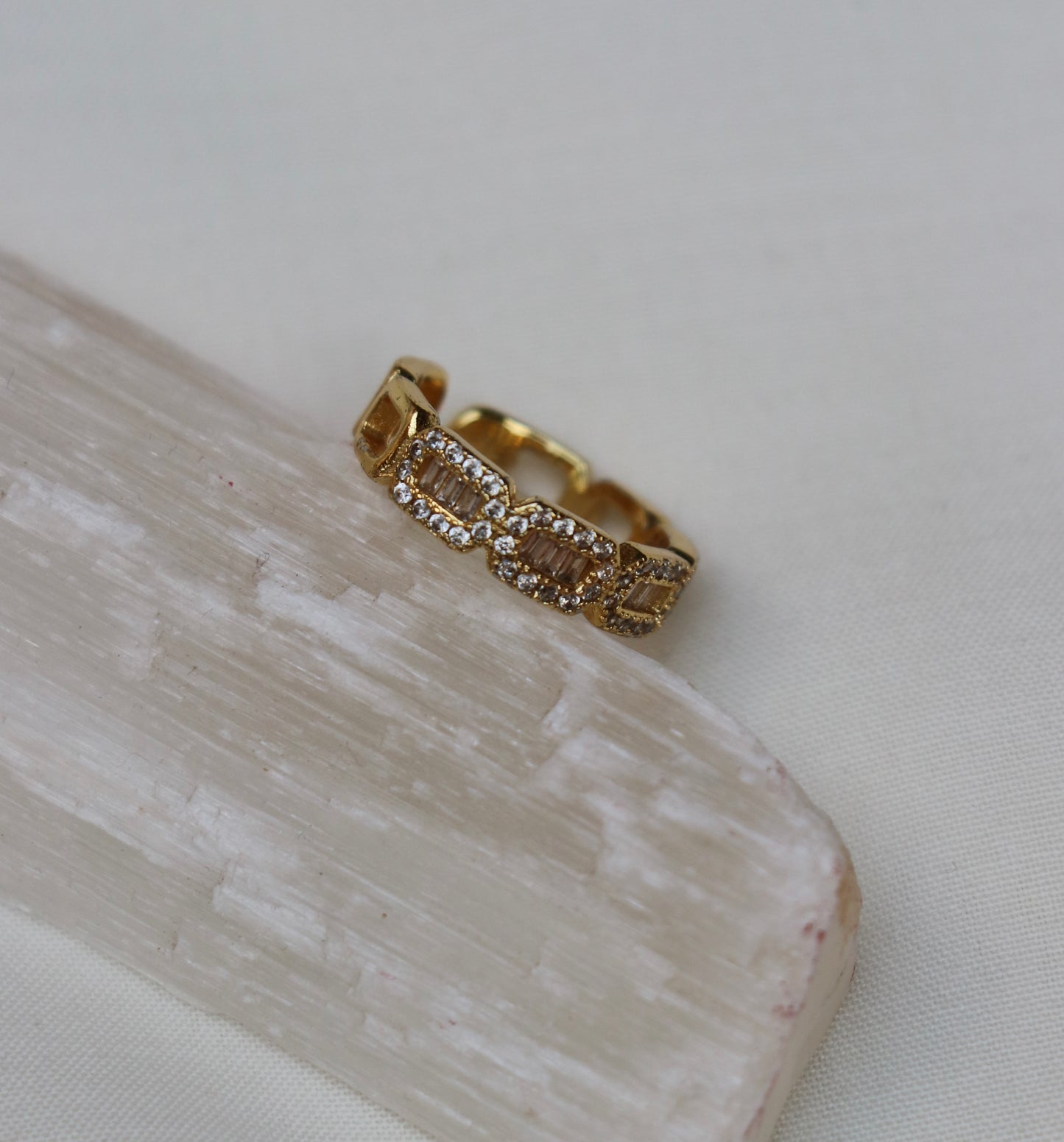 Aura Ring