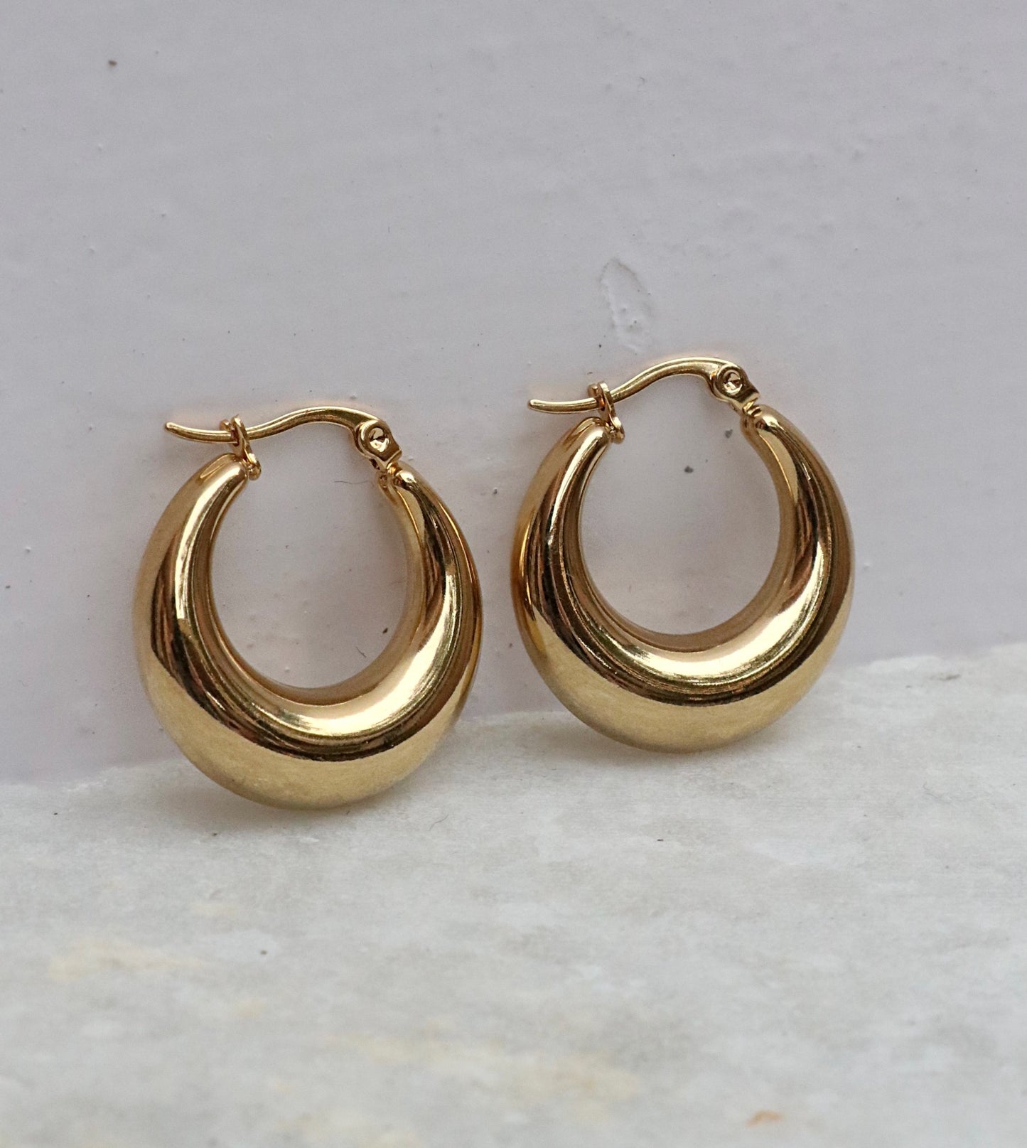 Trendsetter Hoops