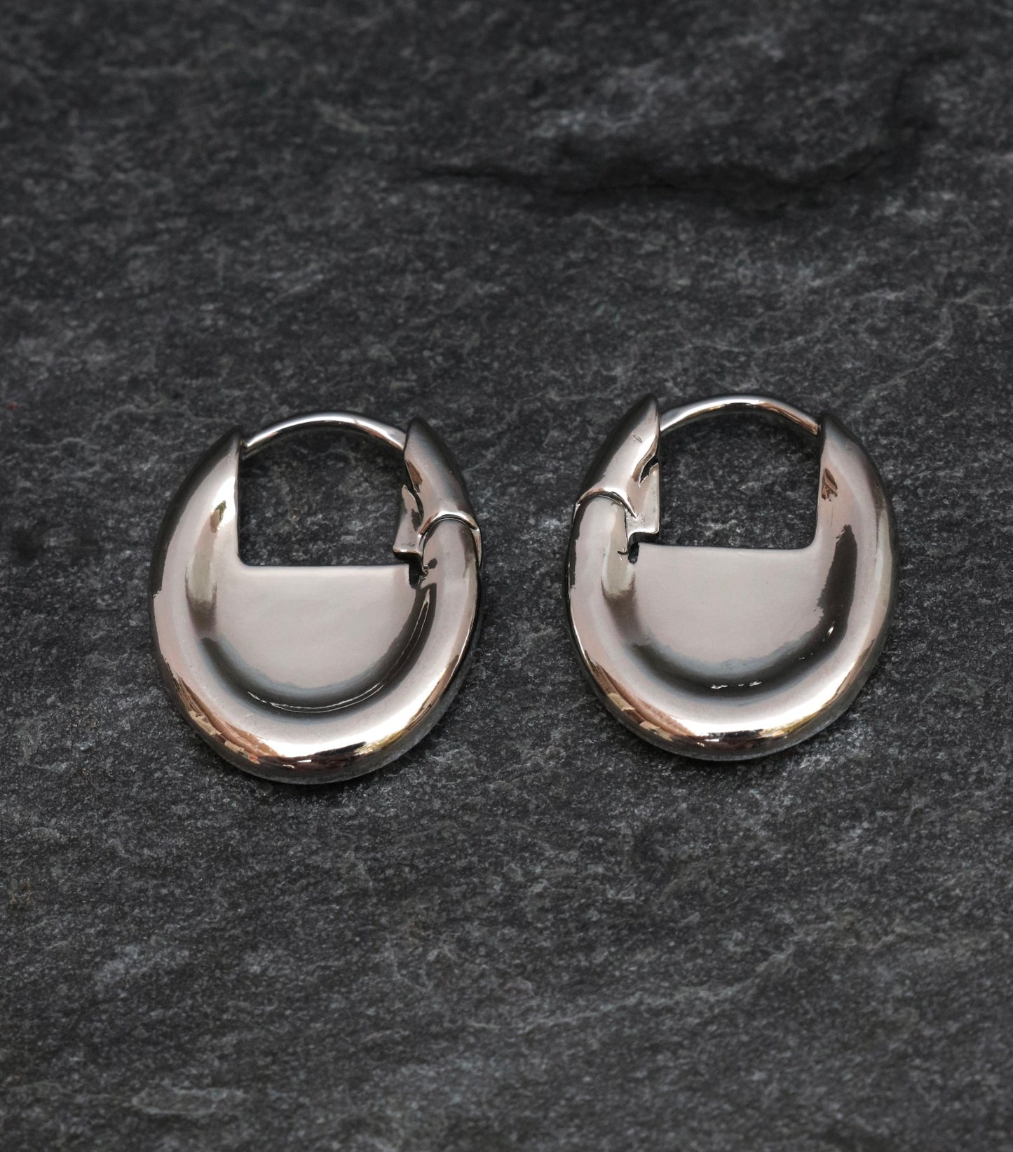 Oval Hoops