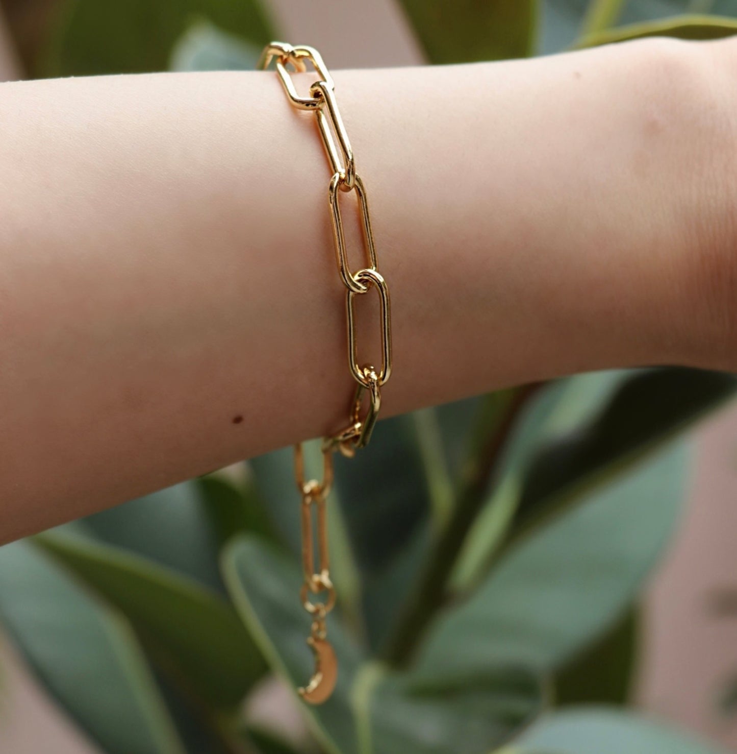 Mila Paperclip Chain Bracelet