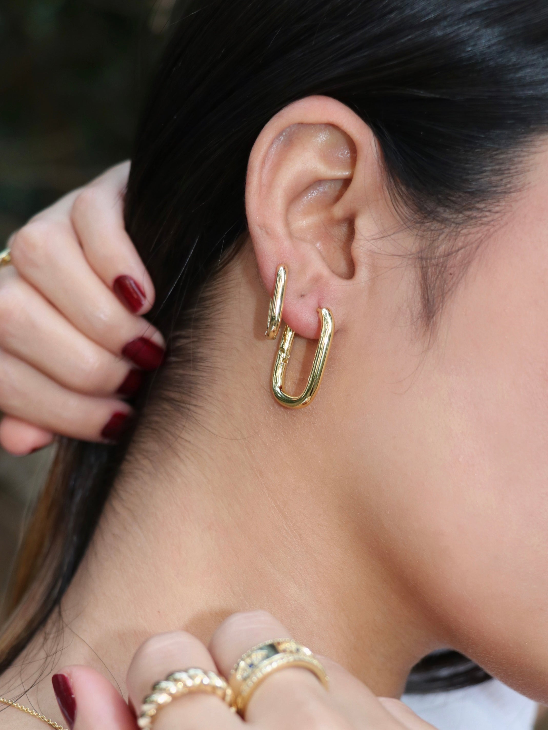 Birthstone U Shaped Huggie Hoop Earrings, 14K Gold Gemstone Hoops Gift –  AMYO Jewelry